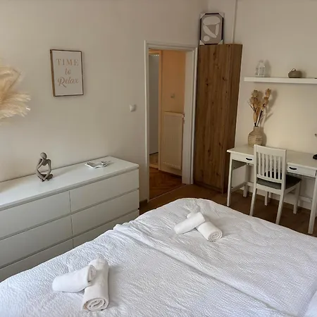 Apartmán Aradi Pětikostelí